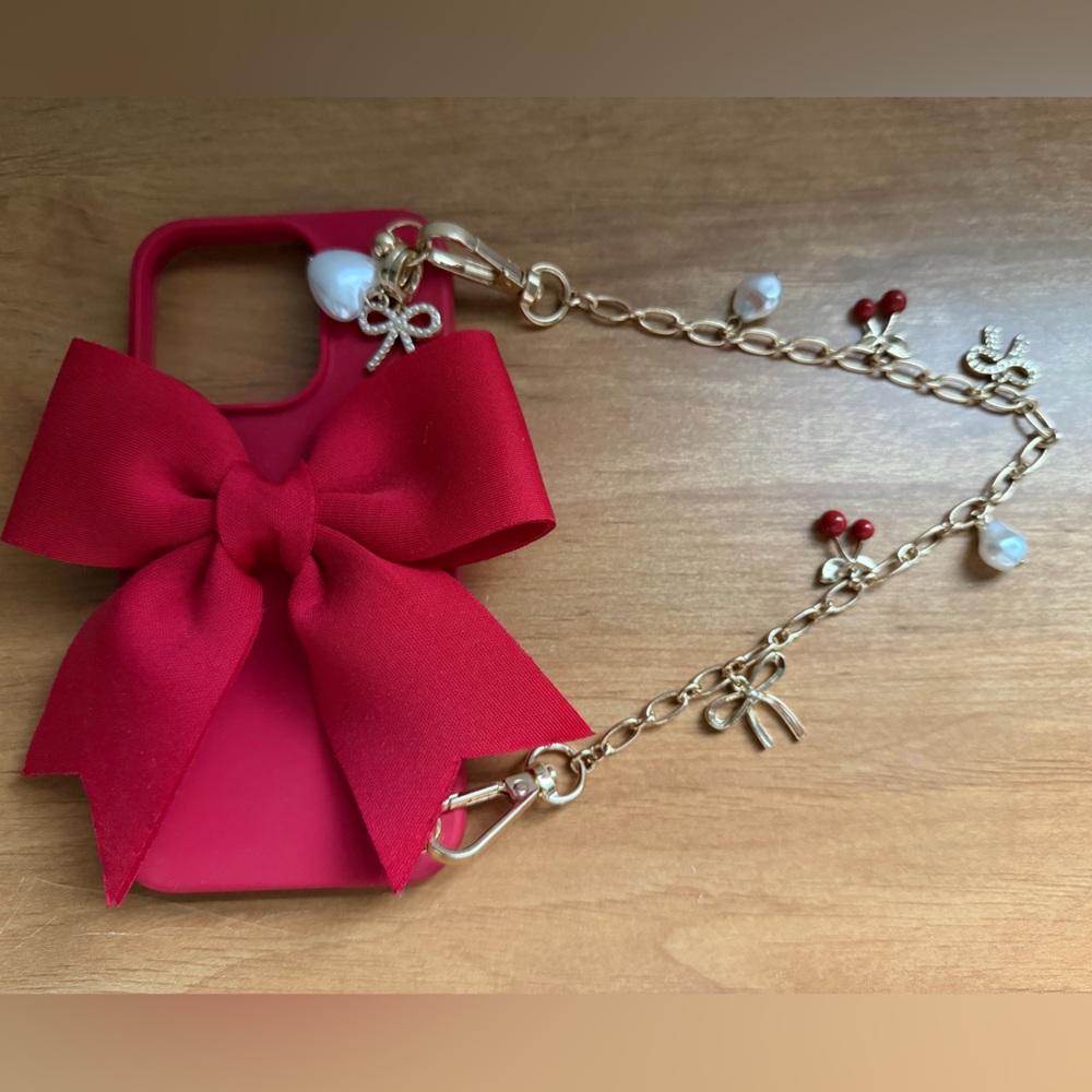 Heyday Red Bow Phone Case with Gold Chain